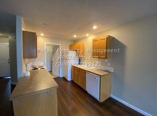 1020 E Hawaii Ave, Nampa, ID 83686
