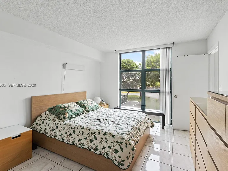 2075 SW 122nd Ave #226 — Photo 5