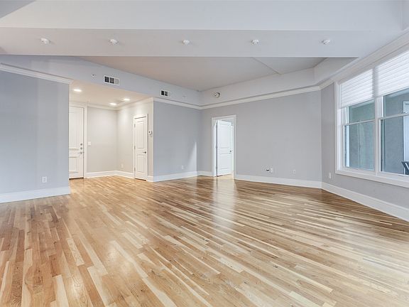 5th image of 5055 Addison Cir #205