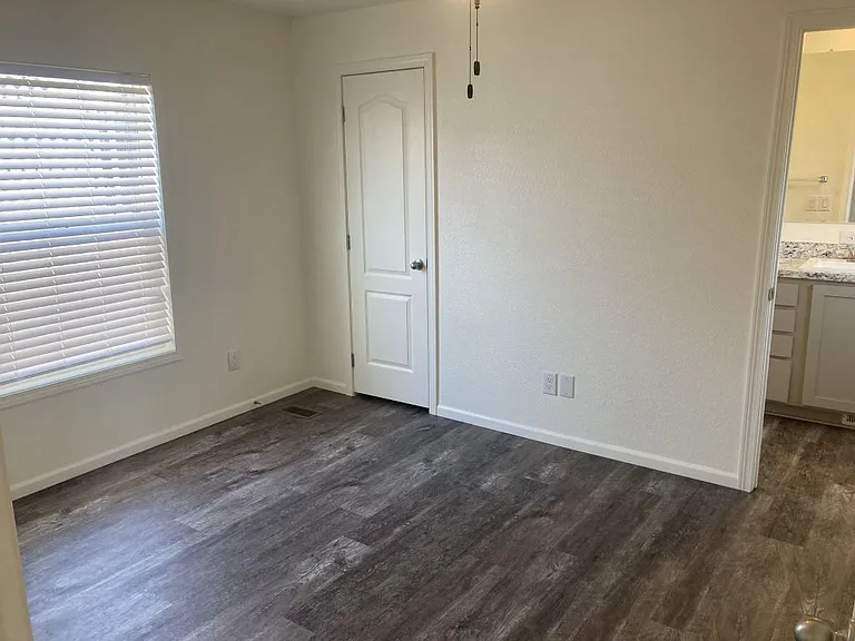 11411 N 91st Ave #147 — Photo 7