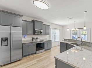 2283 Tom St, Navarre, FL 32566