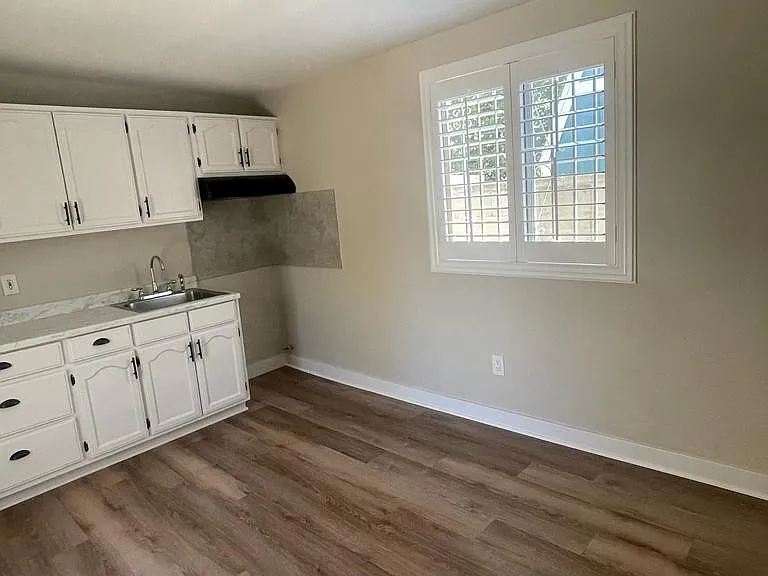9702 Redfern Ave — Photo 22