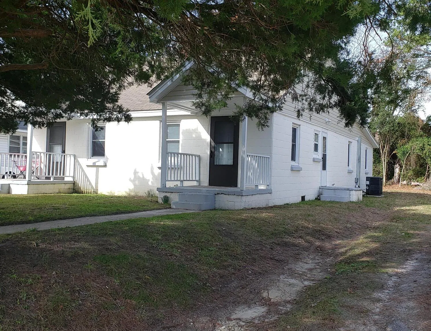 2 bed, 1.0 bath, $850 — Photo 3