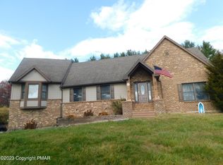 363 Blue Ridge Rd, Saylorsburg, PA 18353