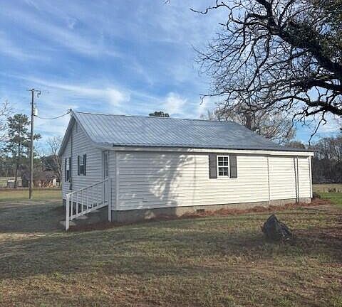 2nd image of 6906 Hwy 171 South