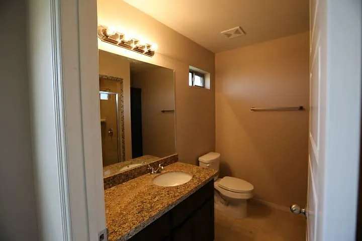 4624 N Dogwood St — Photo 5