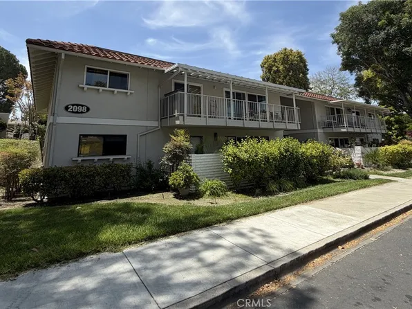 2098 Ronda Granada Unit B, Laguna Woods, CA 92637