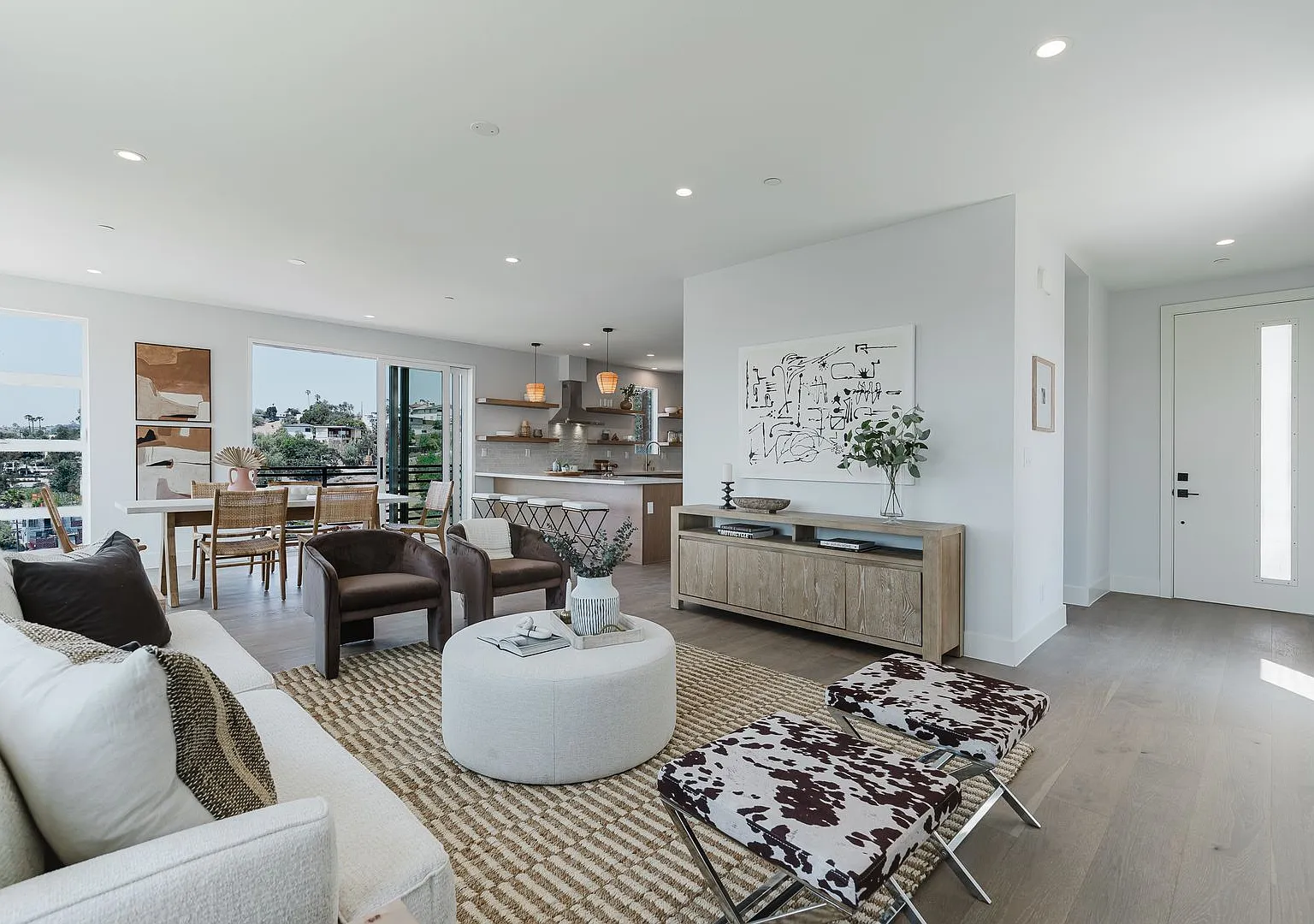 For Lease | Your Hillside Retreat in Northeast LA — Photo 4