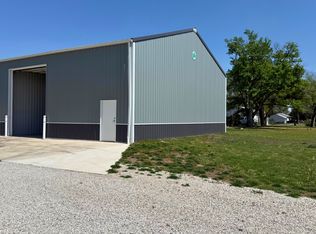 1430 Beverly Dr UNIT 1-B, Salina, KS 67401