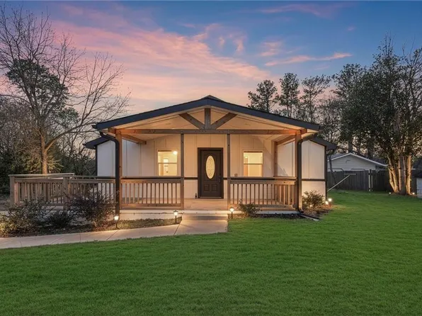 638 Dobbins Mill Rd, Griffin, GA 30223