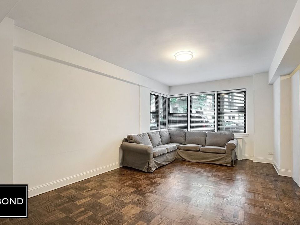 1st image of 20 Beekman Pl APT 1C