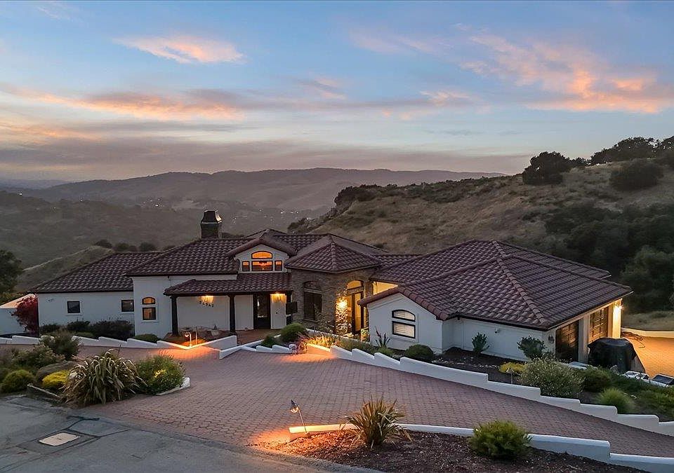 1st image of 24542 Rimrock Canyon Rd