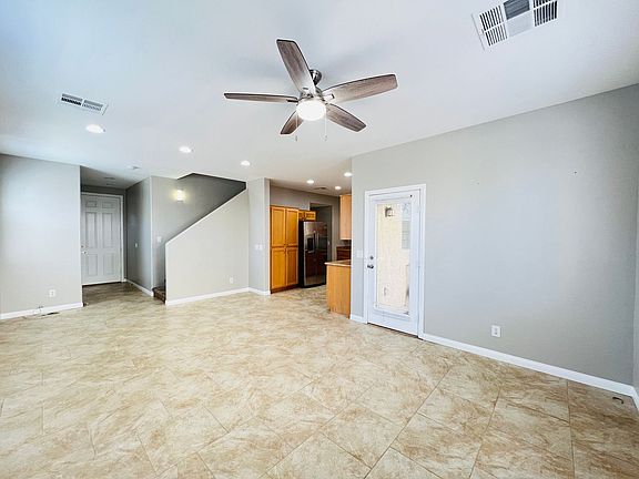 4th image of 7518 Brisa Del Mar Ave