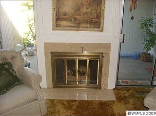 2nd image of 1118 Karen Way NW
