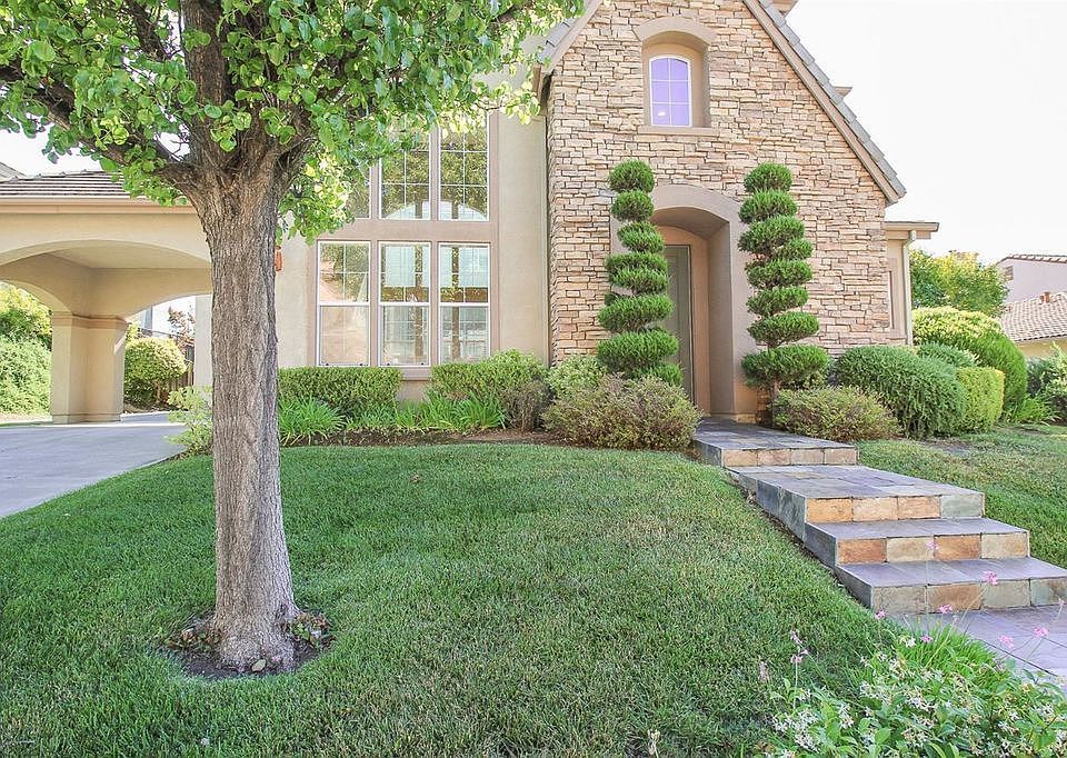 Beautiful executive home