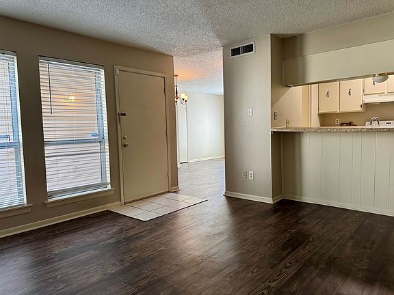 2nd image of 6692 Whispering Oak Pl APT 3