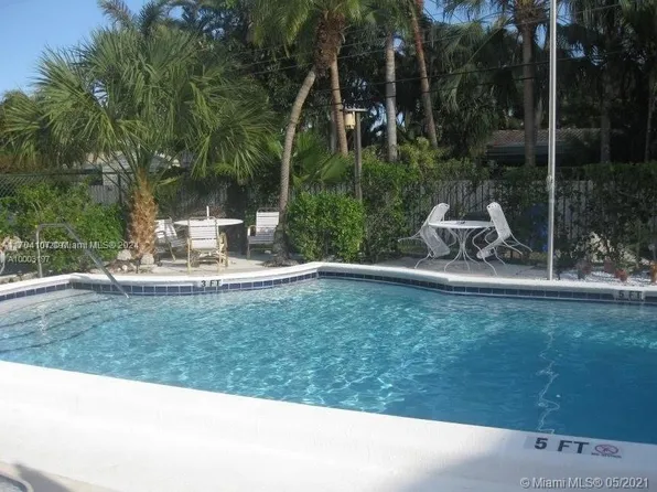 1520 McKinley St APT 106E, Hollywood, FL 33020