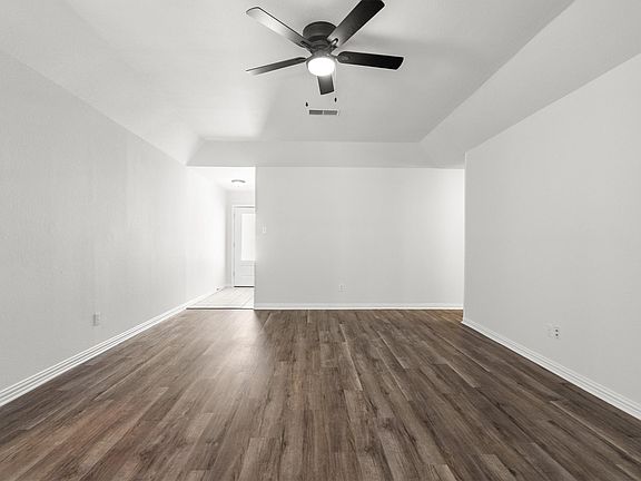 4th image of 436 Hill St