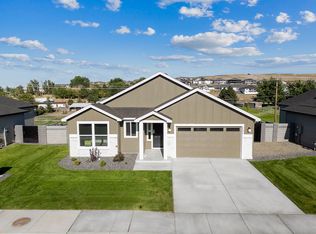 7606 Blanchard Loop, West Richland, WA