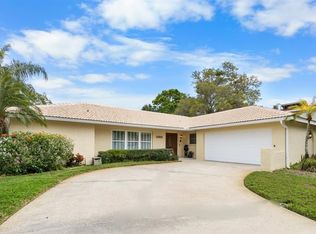 12811 Mia Cir, Largo, FL 33774