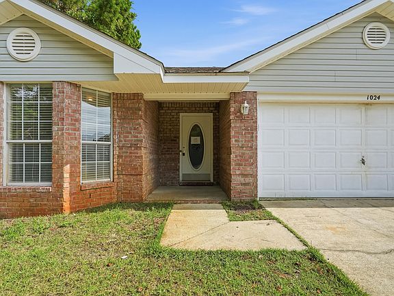 4th image of 1024 Freeport Ct