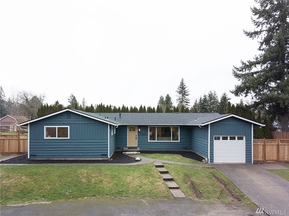1st image of 4469 335th Ln SE
