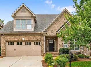 10 Blakeney Pl, Greensboro, NC 27408