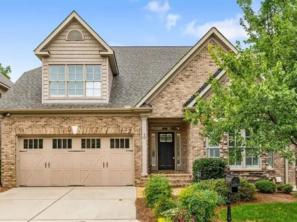 10 Blakeney Pl, Greensboro, NC 27408