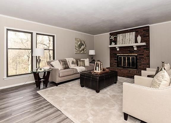 4th image of 15503 Highcroft Dr