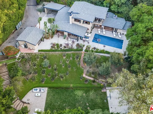 12733 Mulholland Dr, Beverly Hills, CA 90210
