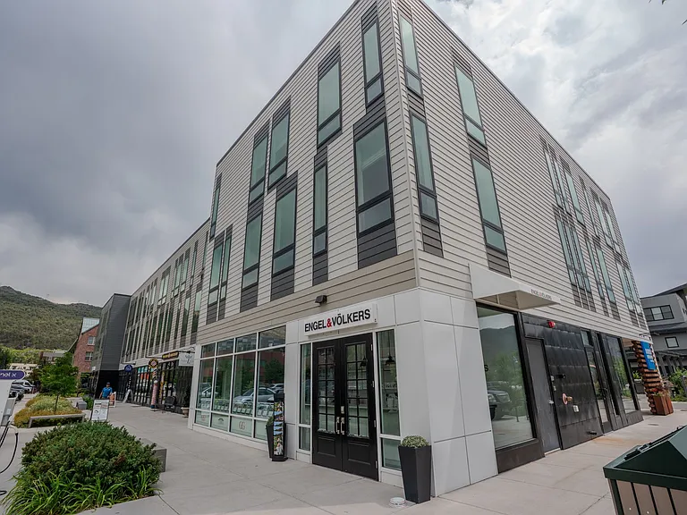 Lumen Residences — Photo 19