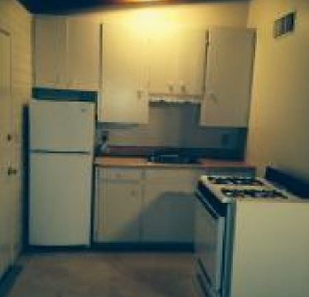 4th image of 3238 E Patricia St