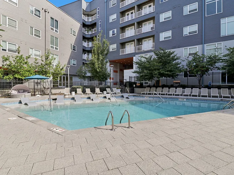 Gallerie Apartments — Photo 43