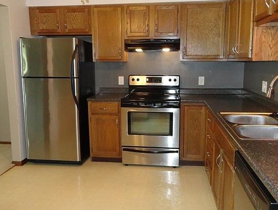 3rd image of 1200 49th St Unit 3