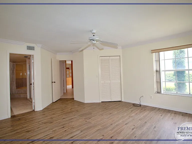 1351 Monarch Cir — Photo 22