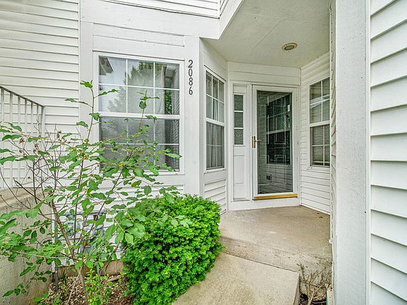 2nd image of 2086 Orchard Ln