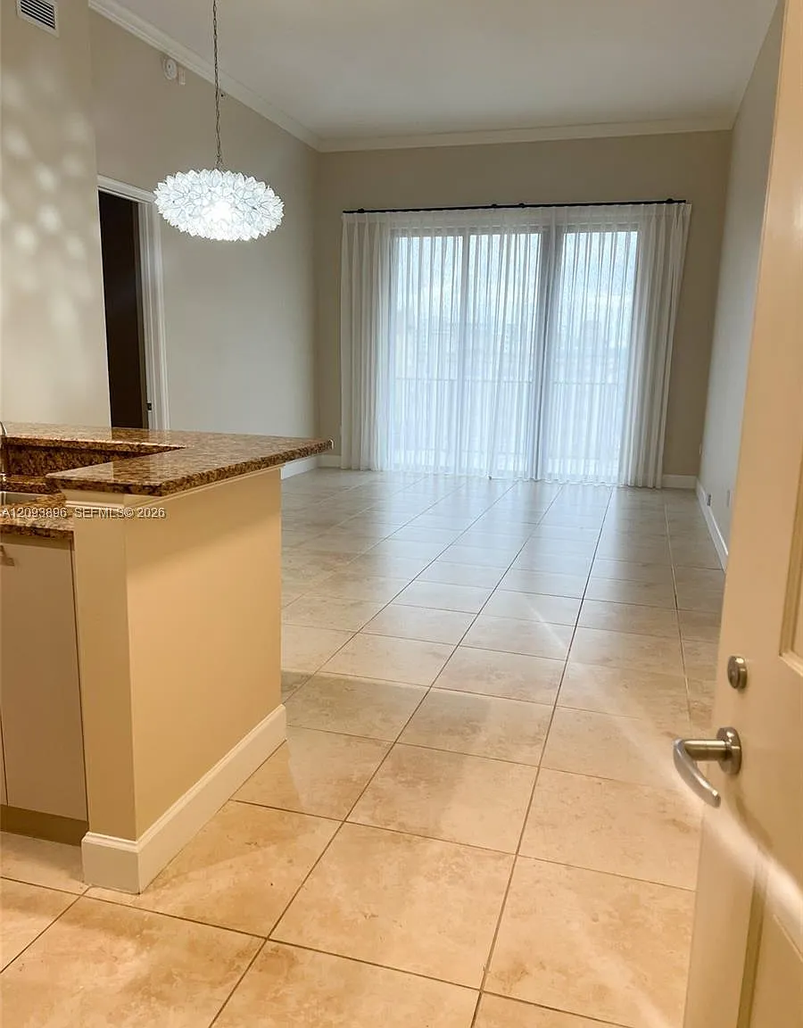 Andalusia Condo Residence — Photo 3
