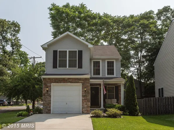 7821A Outing Ave, Pasadena, MD 21122