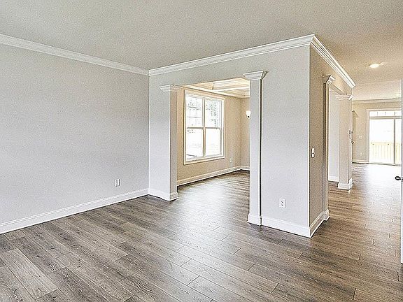 3rd image of 1359 Abington Dr