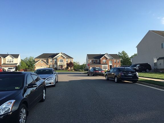 5th image of 4 Latham Ln