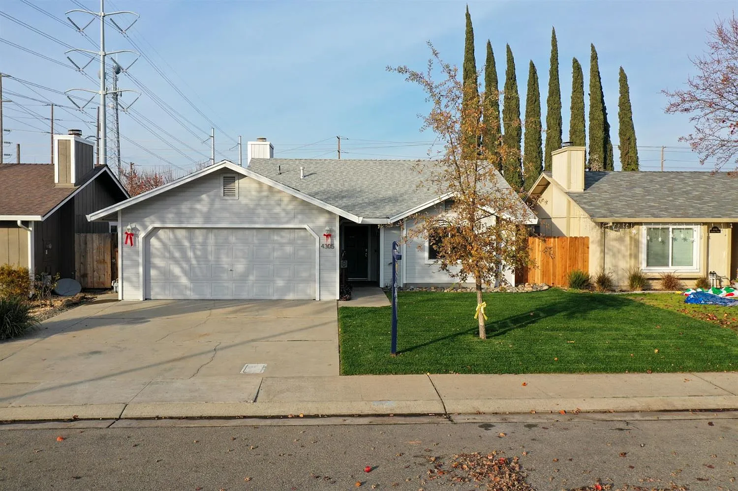4305 Songbird Ct photo 1