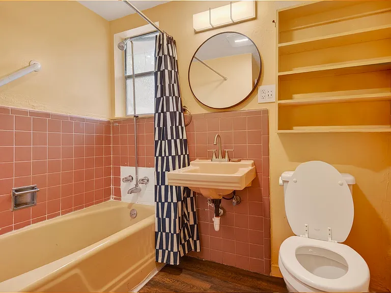 8812 Laverty Pl — Photo 3