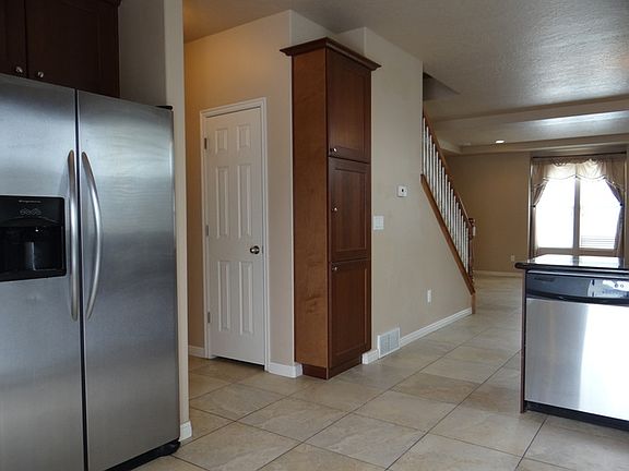 4th image of 5016 W Calton Ln