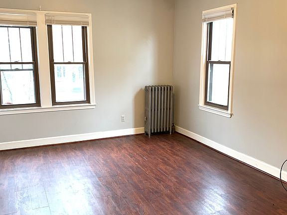 3rd image of 404 Virginia Ave APT 5