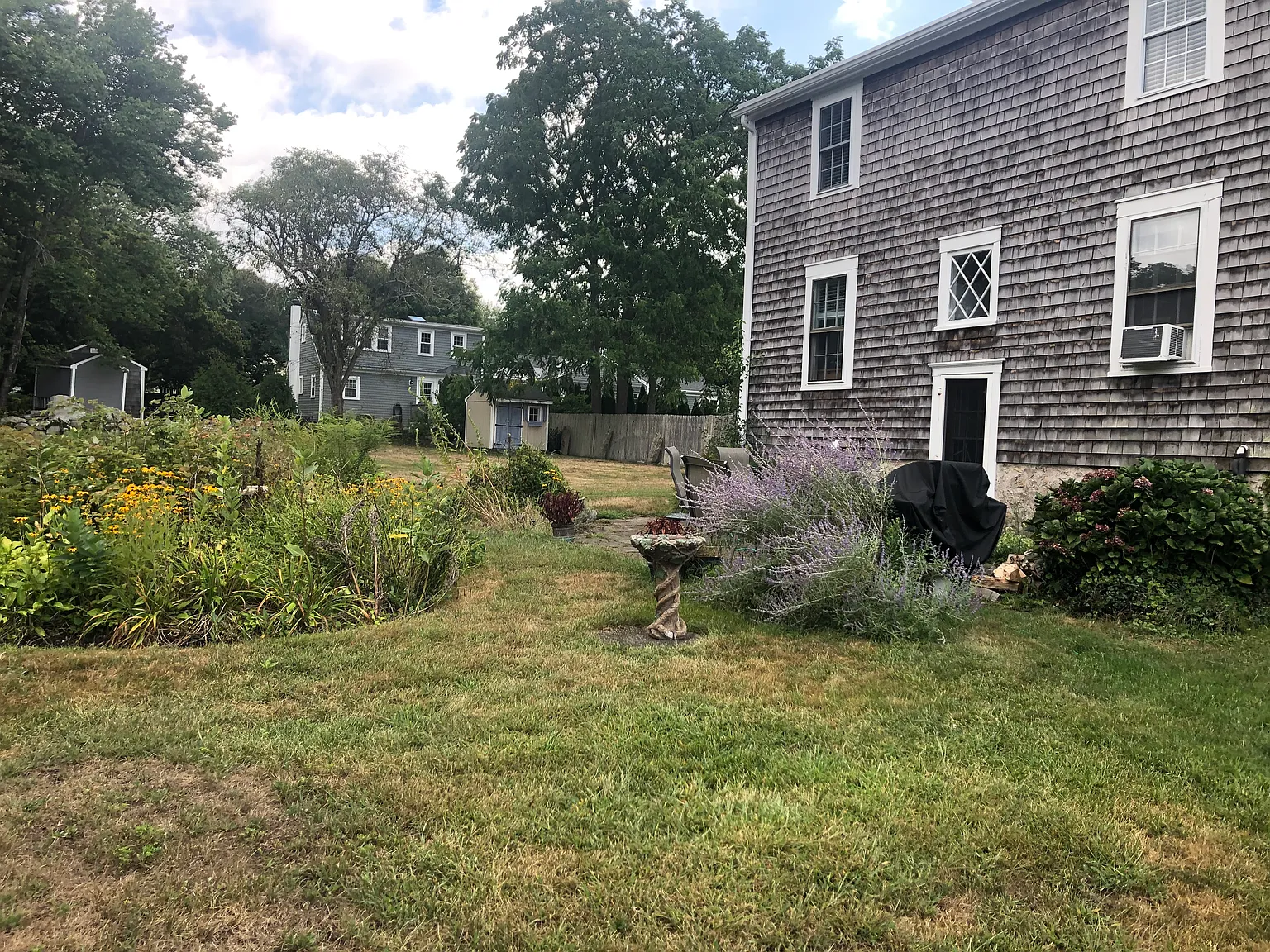 2 bed, 1350 sqft, $2,650 — Photo 3