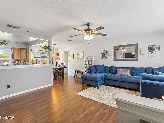 2nd image of 1320 Golf Ave
