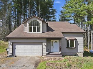 381 Goose Pond Rd, Lake Ariel, PA 18436