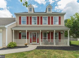 1302 Stonehenge Dr, Williamstown, NJ 08094