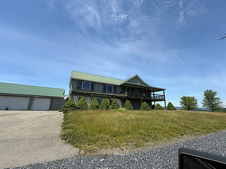 3933 Lehigh Dr — Photo 4