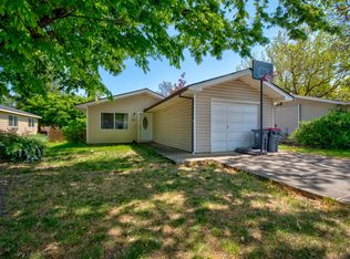 1845 Hart Ave, Medford, OR 97501